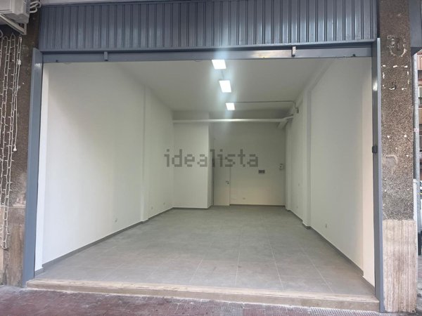 locale commerciale in affitto a Modugno