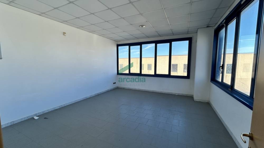 ufficio in affitto a Modugno