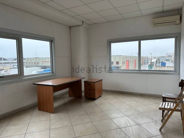 ufficio in affitto a Modugno