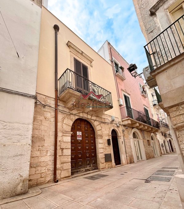 locale commerciale in affitto a Modugno