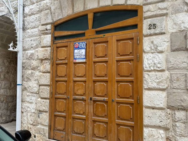 negozio in affitto a Modugno