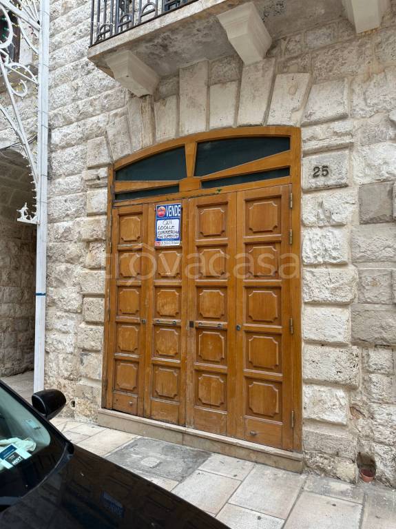 negozio in affitto a Modugno