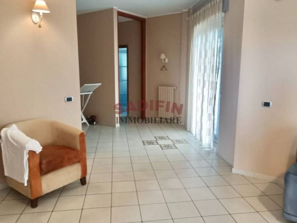 appartamento in affitto a Modugno