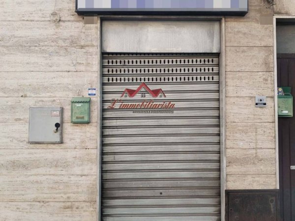 negozio in affitto a Modugno