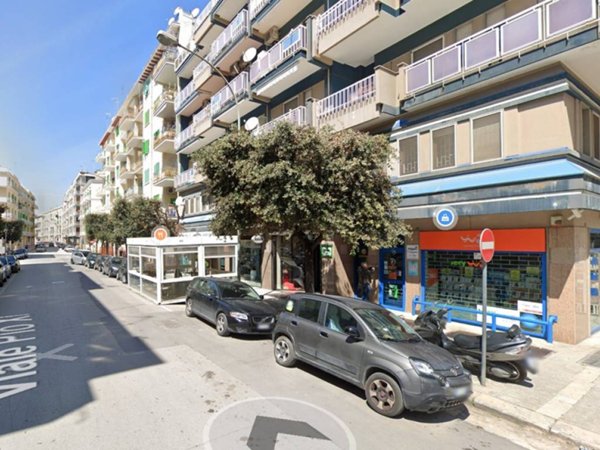 negozio in affitto a Molfetta