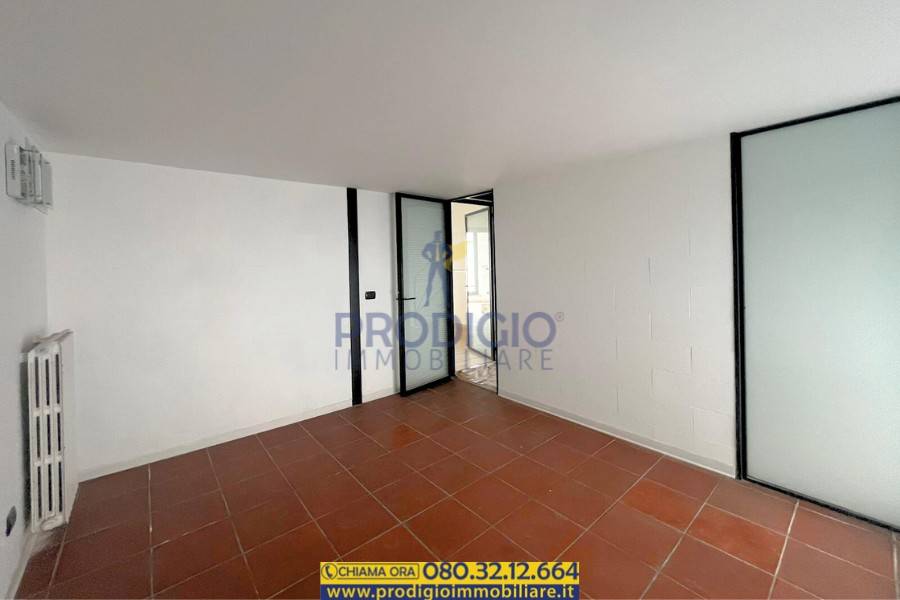 negozio in affitto a Molfetta