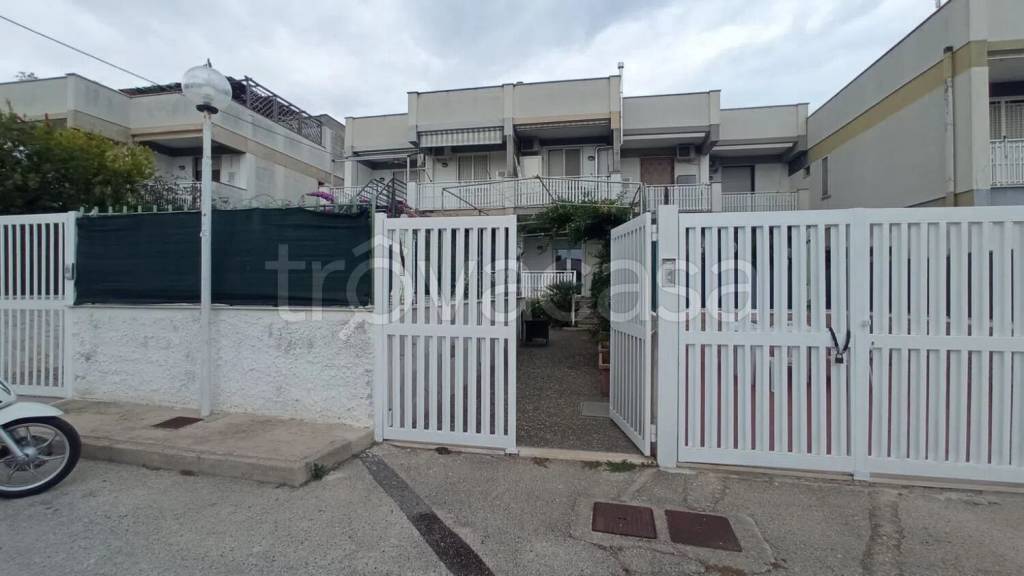 bivano in affitto a Molfetta