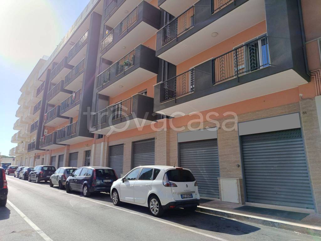 negozio in affitto a Molfetta