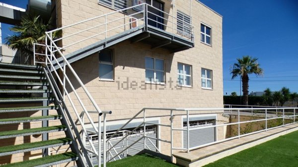 locale commerciale in affitto a Molfetta