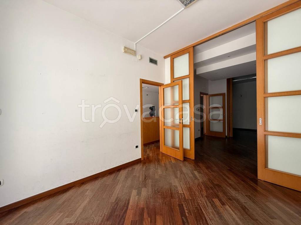 ufficio in affitto a Molfetta in zona Centro Città