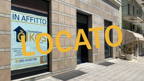 negozio in affitto a Monopoli in zona Centro Storico