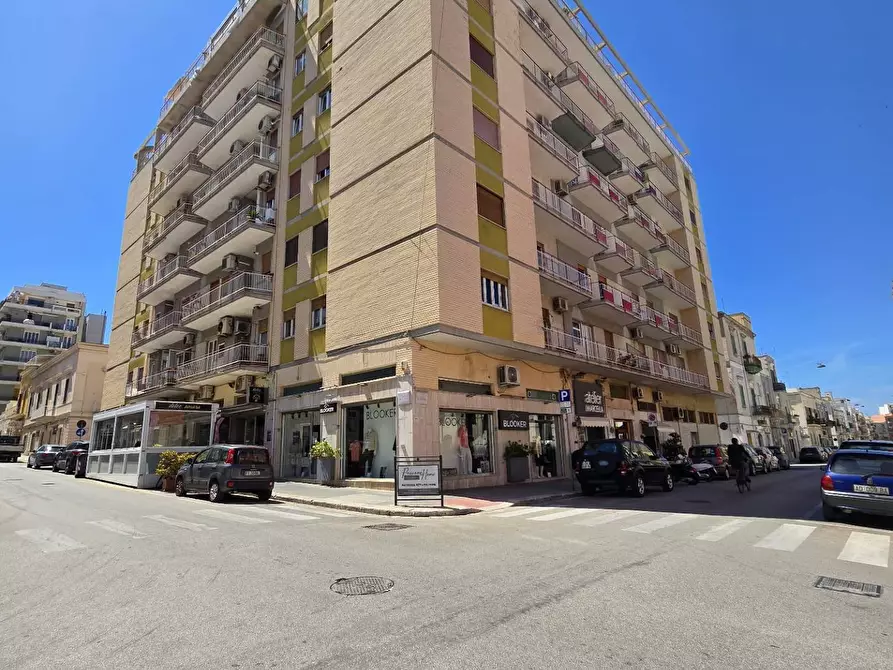 locale commerciale in affitto a Monopoli