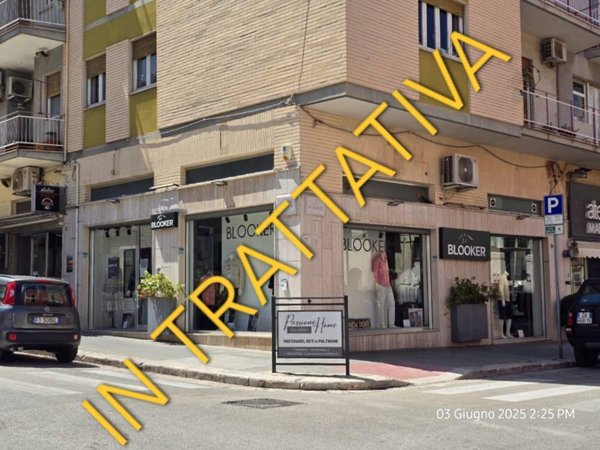 negozio in affitto a Monopoli