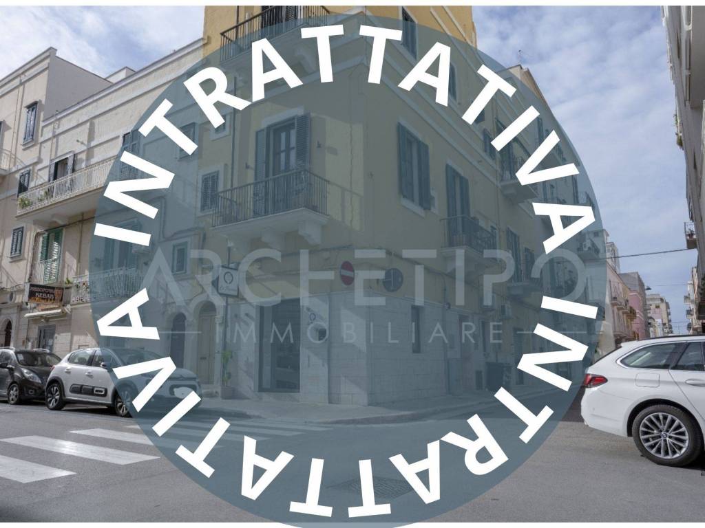 negozio in affitto a Monopoli in zona Centro Storico