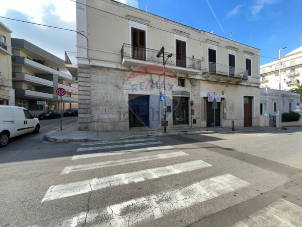 locale commerciale in affitto a Monopoli