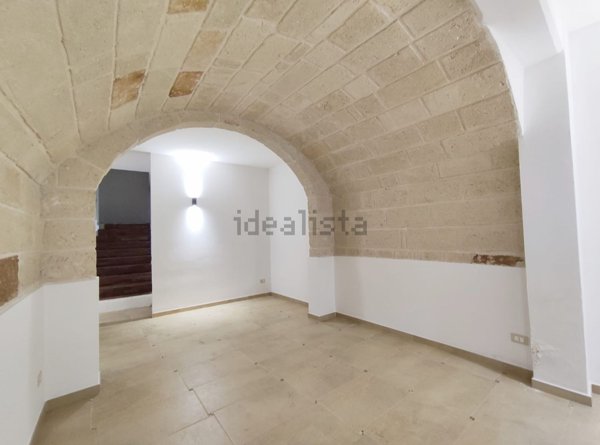 locale commerciale in affitto a Monopoli in zona Centro Storico