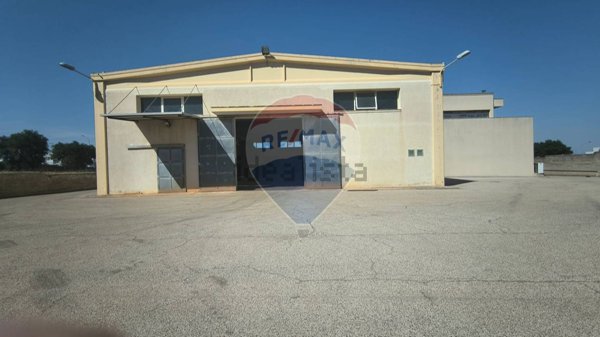 capannone in affitto a Monopoli