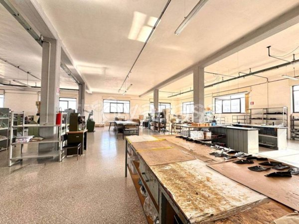 negozio in affitto a Monopoli