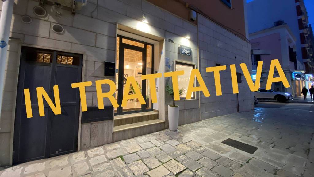 negozio in affitto a Monopoli