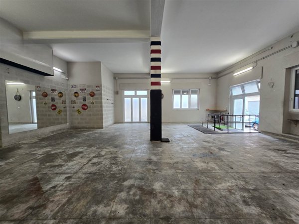 locale commerciale in affitto a Monopoli