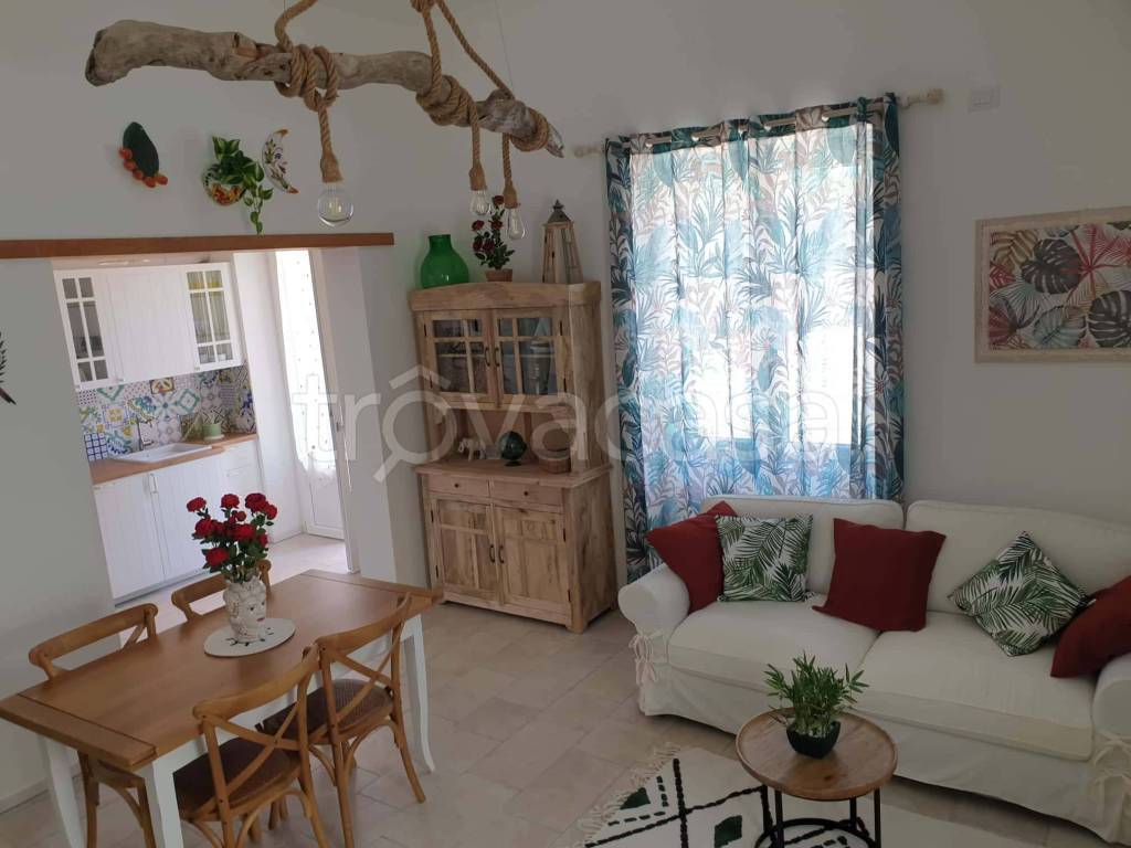 appartamento in affitto a Monopoli in zona Cristo delle Zolle