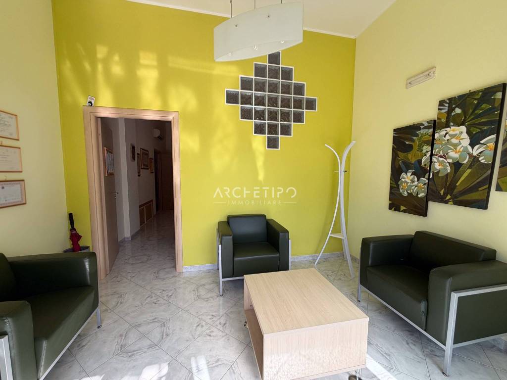 ufficio in affitto a Monopoli