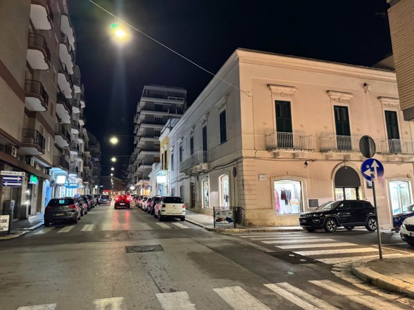 locale commerciale in affitto a Monopoli in zona Centro Storico