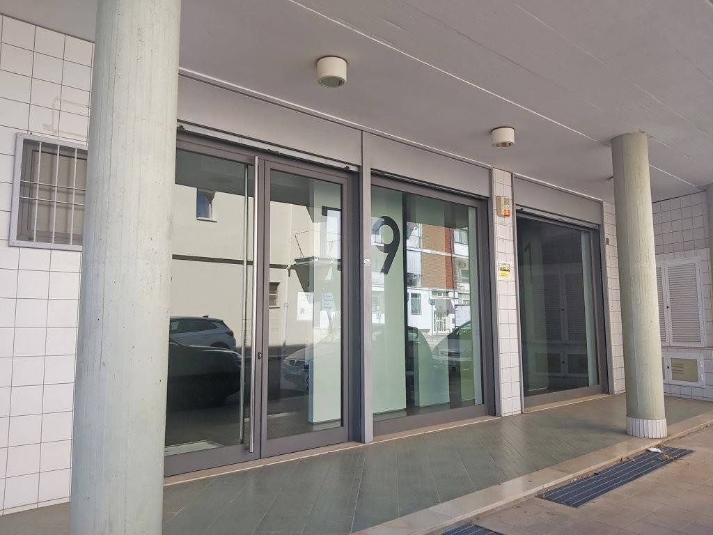 negozio in affitto a Noci