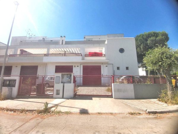 locale commerciale in affitto a Noci