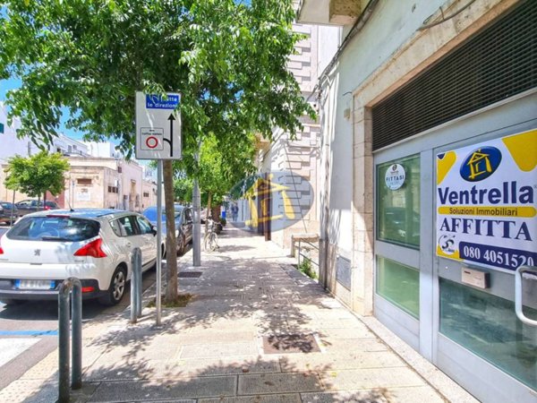 negozio in affitto a Noci