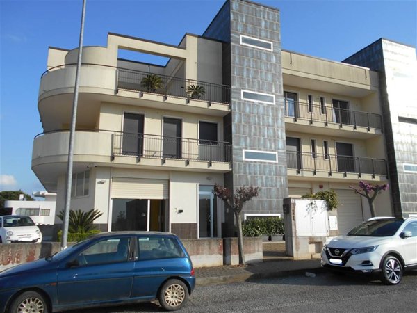 negozio in affitto a Noci