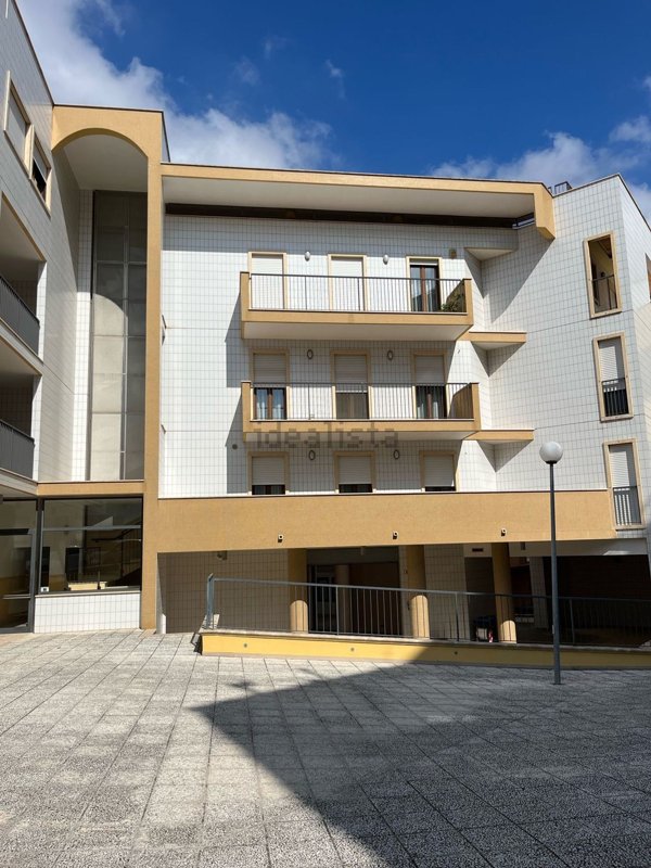 ufficio in affitto a Noci