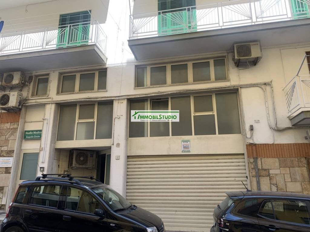 negozio in affitto a Noci