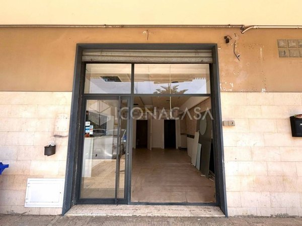 locale commerciale in affitto a Noicattaro