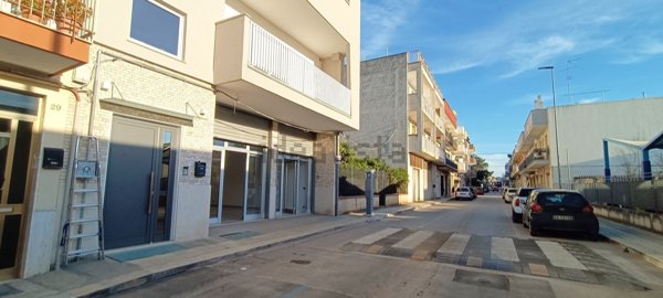 locale commerciale in affitto a Noicattaro