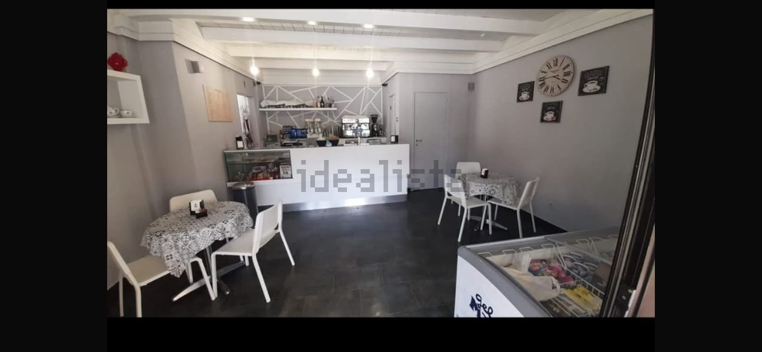 locale commerciale in affitto a Noicattaro