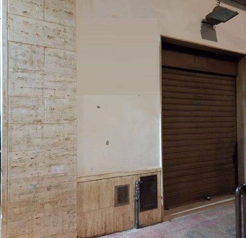 negozio in affitto a Noicattaro