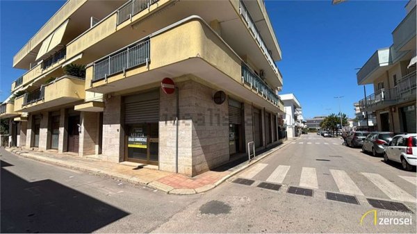 locale commerciale in affitto a Noicattaro