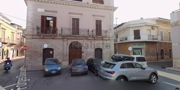 locale commerciale in affitto a Palo del Colle