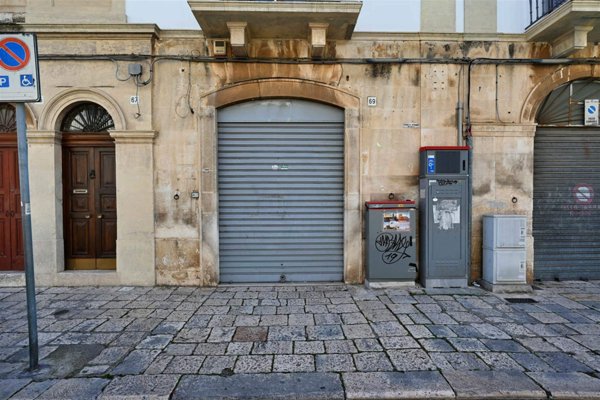 negozio in affitto a Putignano