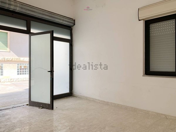 ufficio in affitto a Putignano
