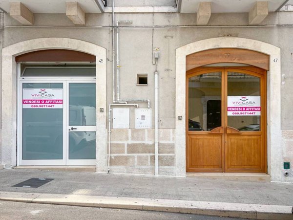 negozio in affitto a Putignano