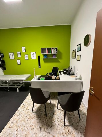 ufficio in affitto a Putignano