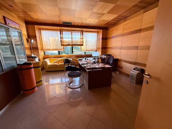 ufficio in affitto a Putignano