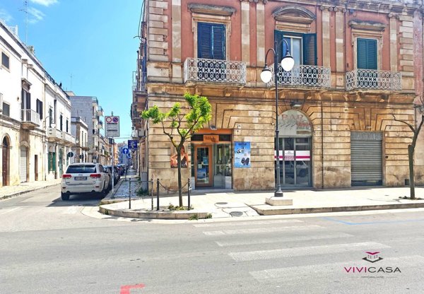 locale commerciale in affitto a Putignano