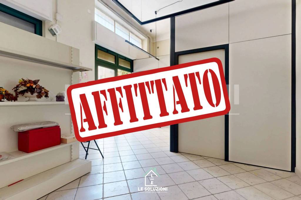 locale commerciale in affitto a Putignano