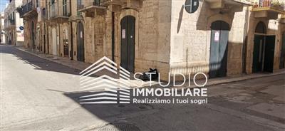 locale commerciale in affitto a Ruvo di Puglia