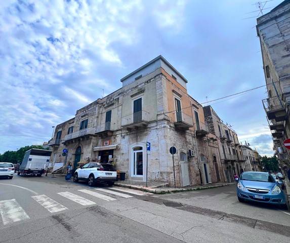 negozio in affitto a Ruvo di Puglia
