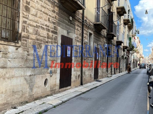 locale commerciale in affitto a Ruvo di Puglia