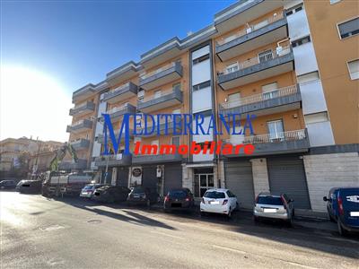 locale commerciale in affitto a Ruvo di Puglia
